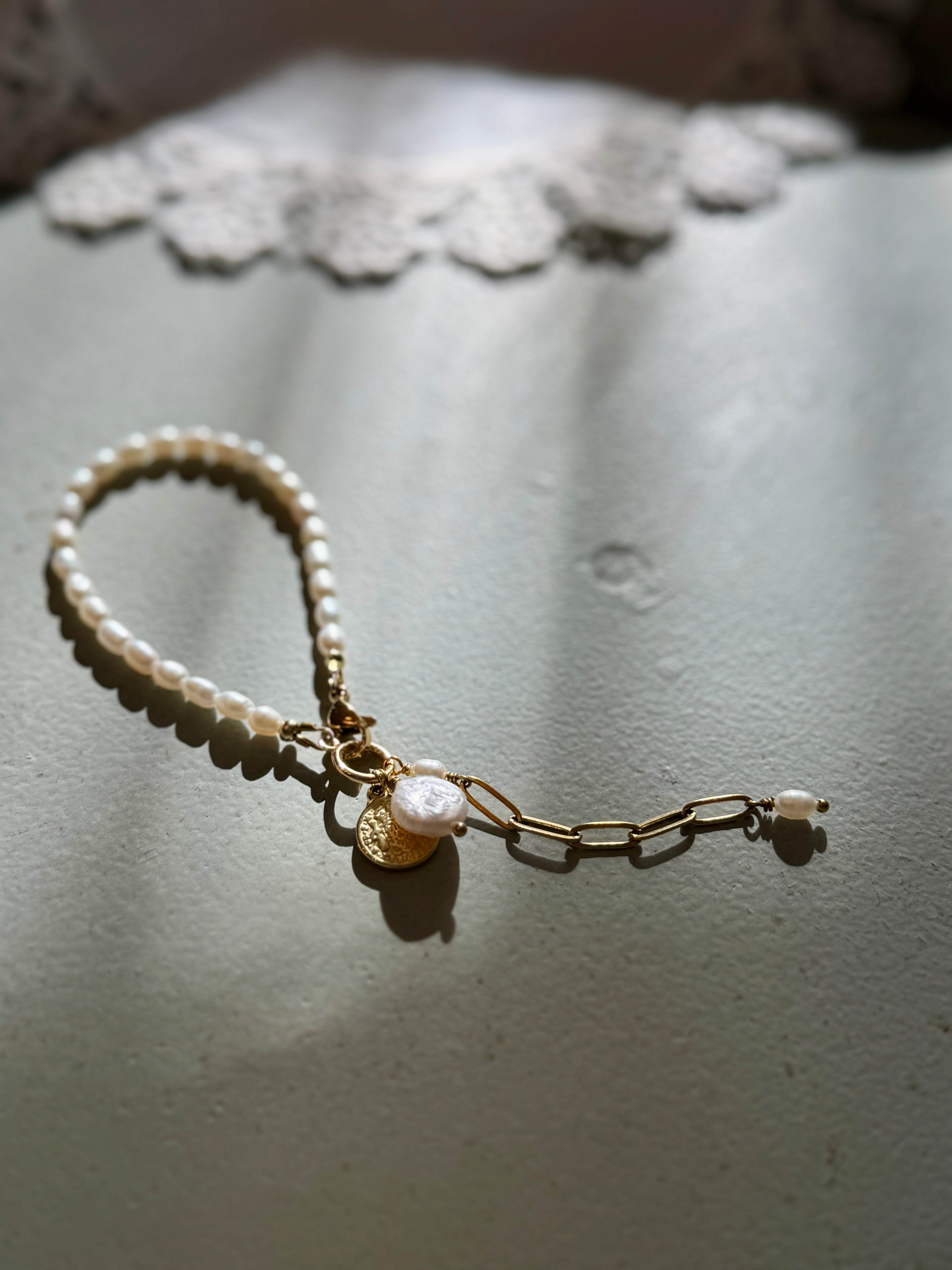 Dainty Pearl Bracelet