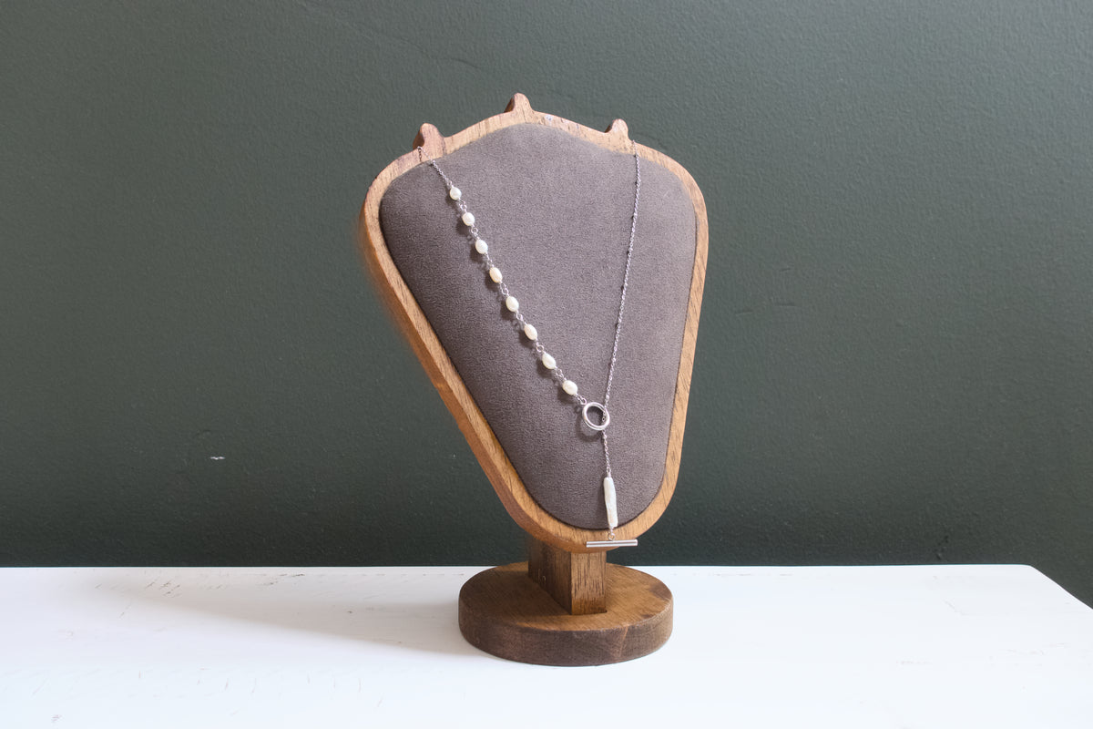 Asymmetry Pearl Necklace
